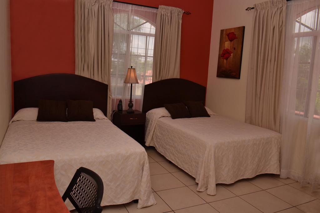 Hotel San Juan San Pedro Sula Bagian luar foto